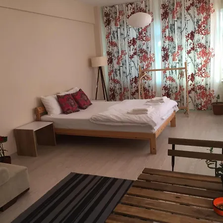 Zen Hotel *
